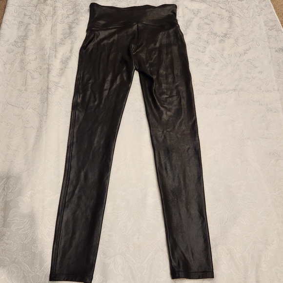 Spanx black metallic leggings large - Picture 5 of 5